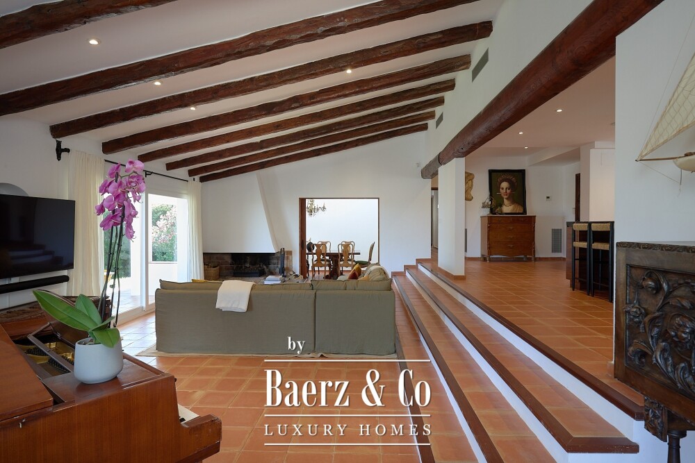 Elegant Mediterranean estate with sea views and proven investment appeal — Calonge, Costa Brava image