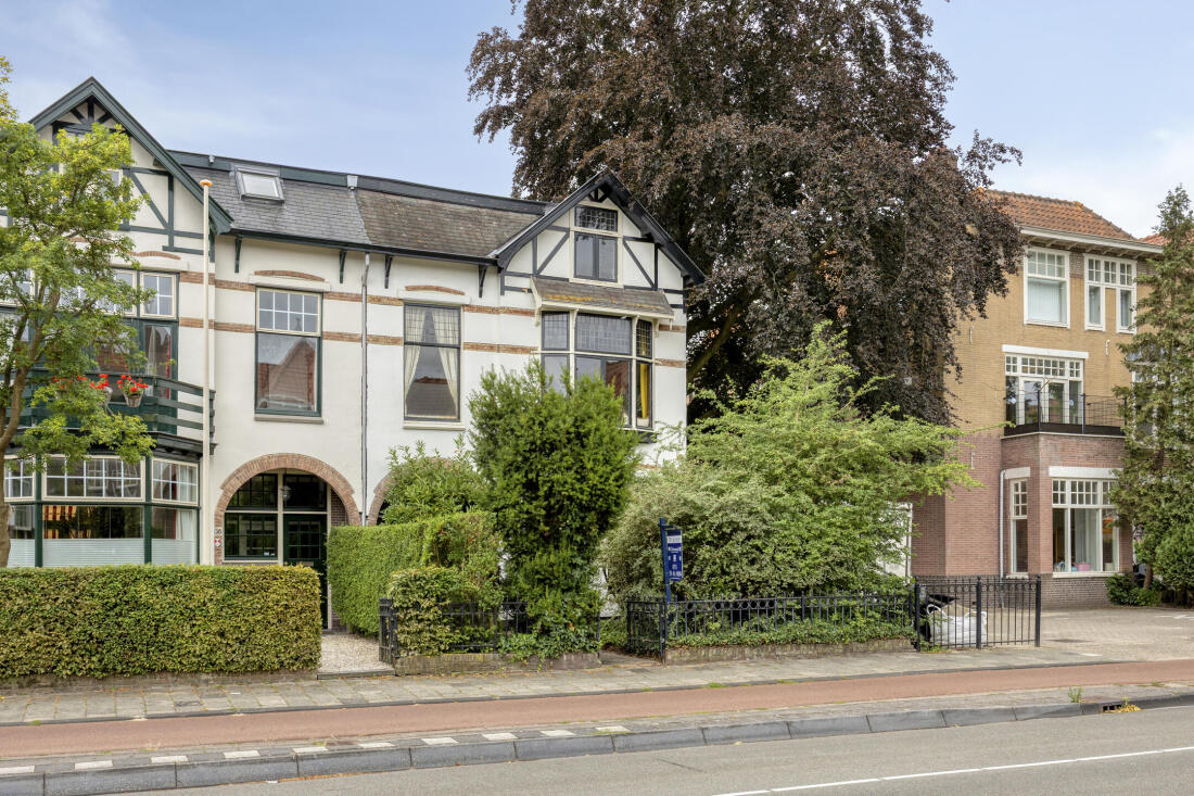 LEIDEN