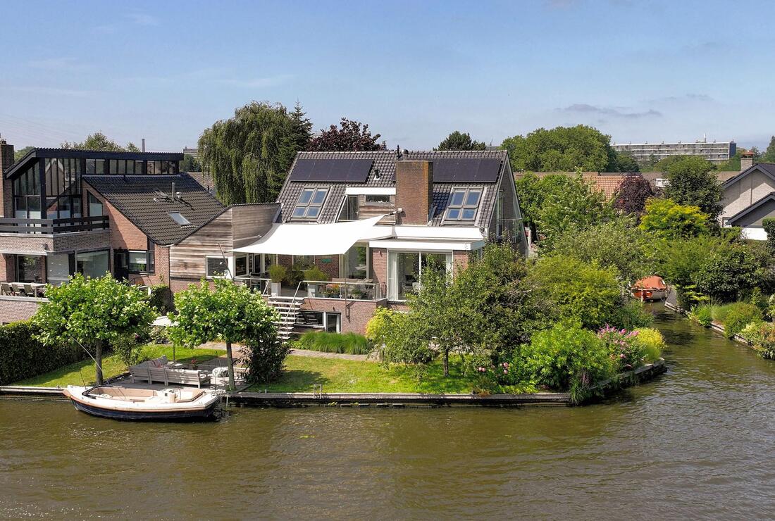 LEIDEN