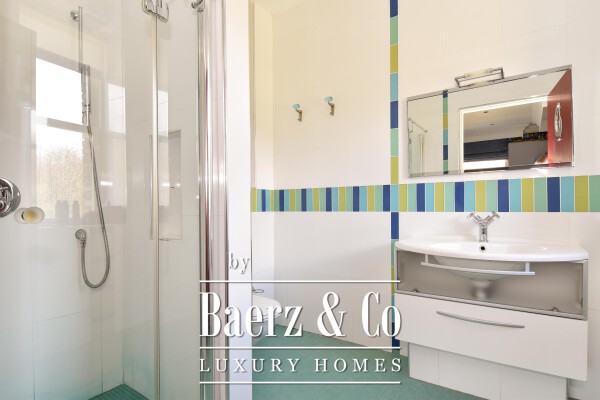 photo 34 Clarin House