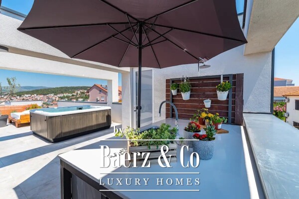 photo 1 Čiovo, a modern newly built house with a roof terrace