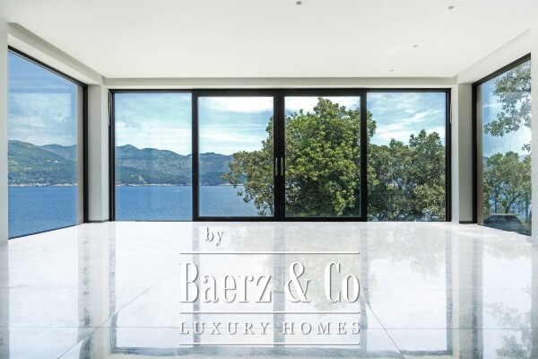 photo 4 Dubrovnik archipelago, two luxury villas 604 m2 first row to the sea with pool