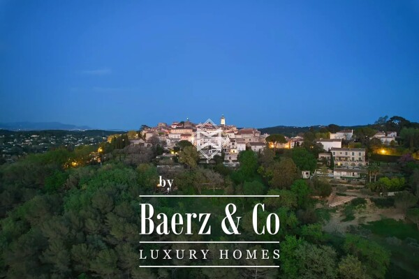 photo 13 Mougins village - Superb view