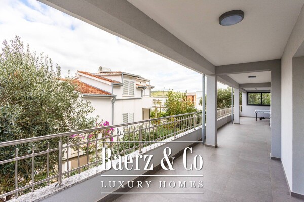 photo 31 Trogir, Okrug Gornji, beautiful villa with sea view