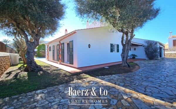 photo 9 EXCLUSIVE VILLA IN SON BLANC