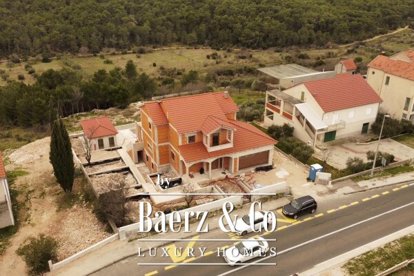 photo 7 Šibenik, Vrpolje, family house under construction