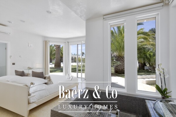 photo 34 Prestigious villa on walking distance to Cala Jondal
