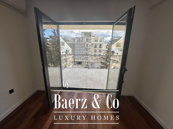 photo 12 House in Budva Center