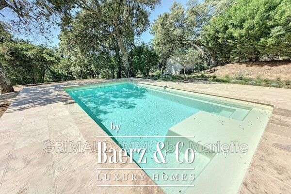 photo 4 Charming house in a quiet area, 3 bedrooms, pool, and large