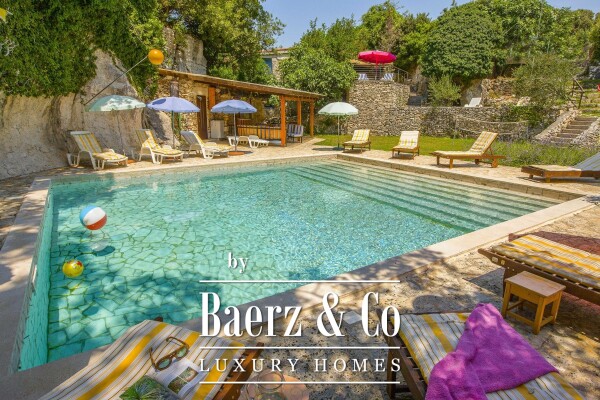 photo 2 Istria, Pula, holiday house with its own forest