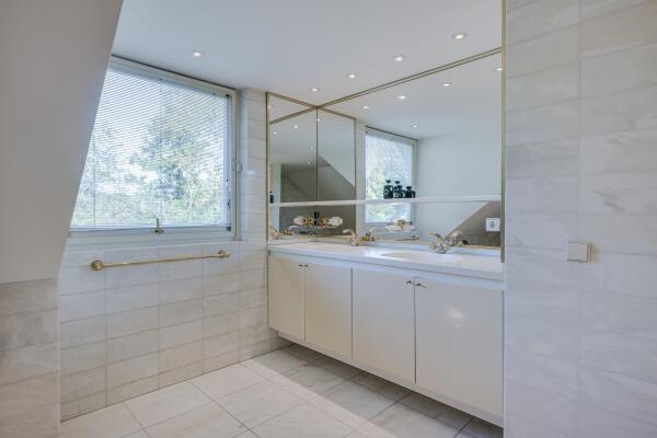 photo 44 President Kennedylaan 185