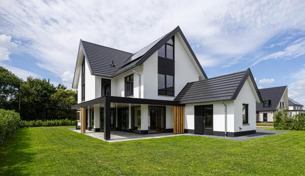 photo 1 Blanckestyn 2 0 ong