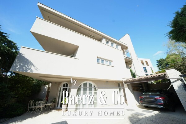 photo 3 Zadar, Draženica, modern house with pool and sea view in an exceptional location