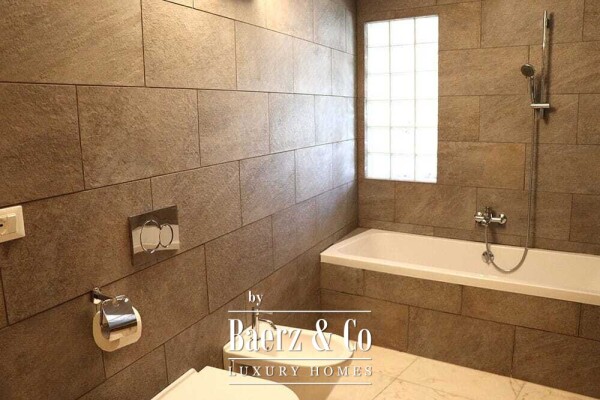 photo 33 Villa for sale 166 m²