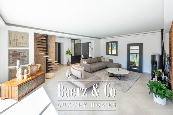 photo 10 Fully renovated villa - Cote d'Azur French Riviera