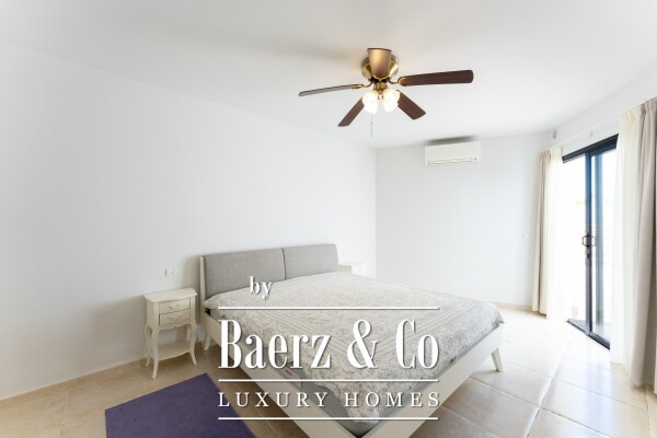 photo 14 Elegant bungalow in prestigious area.