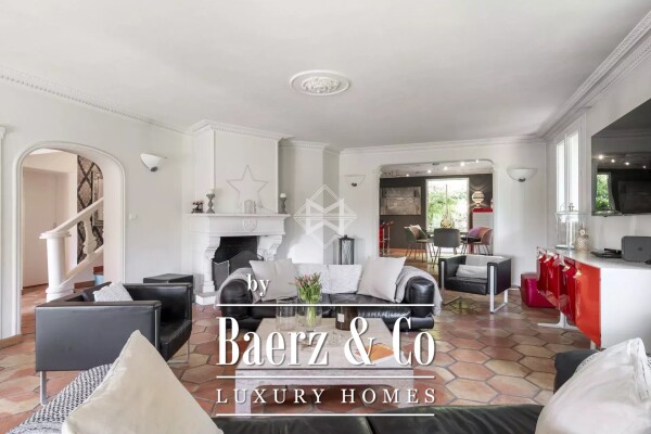 photo 5 Charming Provençal Villa in Mougins