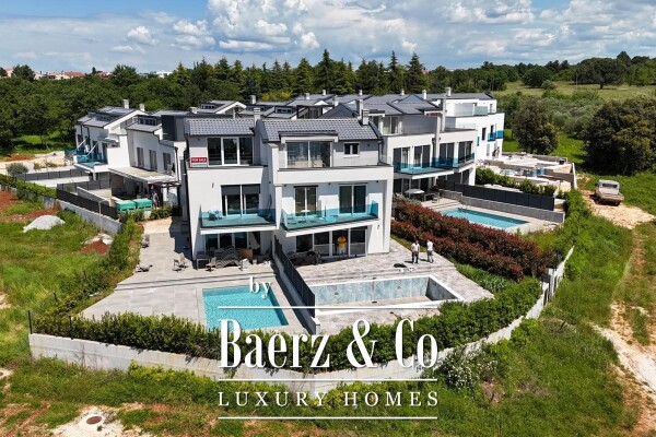 photo 1 Istria, Poreč, luxury house 150m from the sea