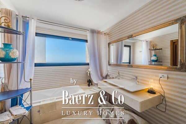 photo 19 Elegant Independent Villa with Panoramic Sea Views in Caldera del Rey