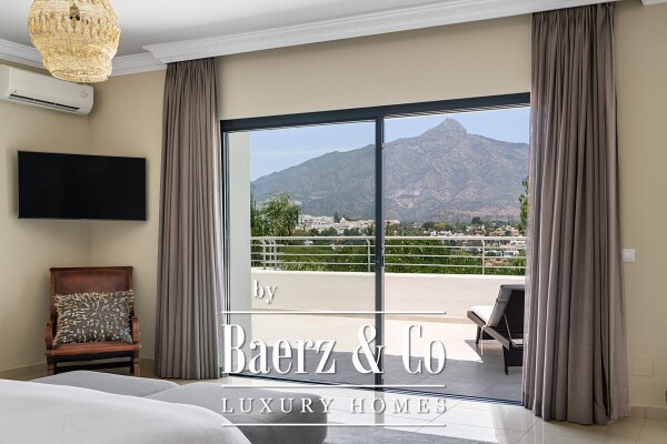 photo 18 Villa - Nueva Andalucia - Marbella - Ref: 8634