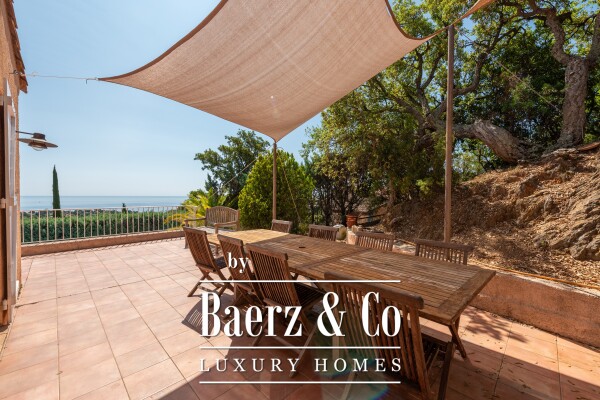photo 4 Sale Villa 6 rooms sea view Les Issambres with swimming pool, garage and garden - St Tropez GULF