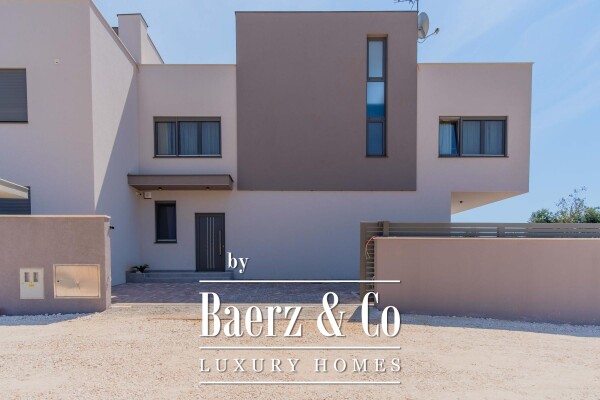 photo 2 Istria, Ližnjan: Luxurious Istria, Ližnjan: Luxury Modern Semi-Detached Villa with Sea View and Pool