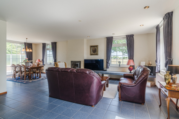 photo 12 Heuvelstraat 8