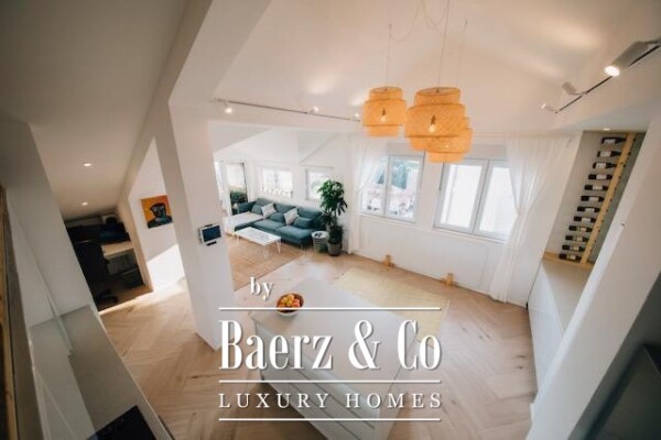 photo 3 Penthouse in Tivat with a Gallery and Sea View