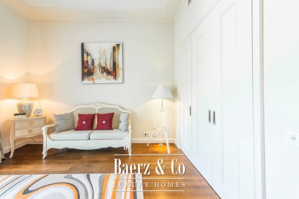 photo 14 Spacious Apartment with a Sea View in Tivat