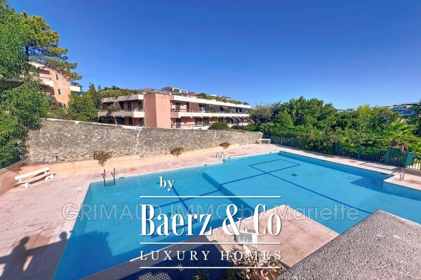 photo 4 5 minutes from Place des Lices – 4-room Apartment with Garde