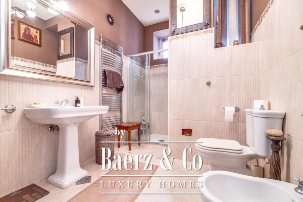 photo 12 Zagreb, Mažuranićev trg, beautiful four-bedroom apartment 161 m2, elevator