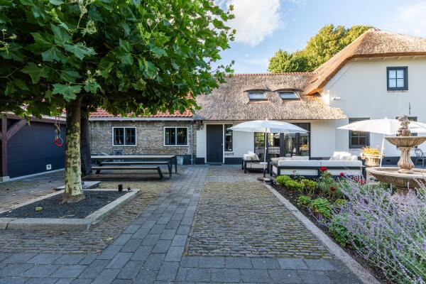 photo 2 Abtswoude 42