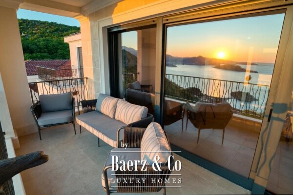 photo 7 Furnished Apartment in a Complex with a Pool in Sveti Stefan