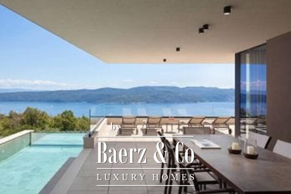 photo 4 Brseč, luxury villa of 280 m² with a pool and panoramic sea view