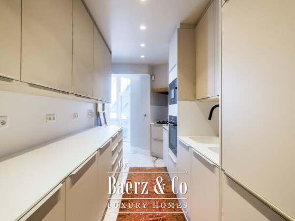 photo 25 Lapa | Exclusive 2 Bedroom Apartment with 2 Suites and 3 Living Rooms