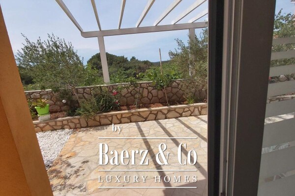 photo 11 Island of Lošinj - house with four apartments, 220 m², in a peaceful location near the sea.