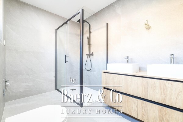 photo 9 Zagreb, Mlinovi, luxurious four-room apartment 152 m2 in a duplex house with a garage