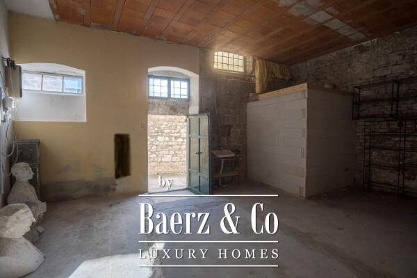 photo 17 Šibenik, old town - a historic palace from the 12th century