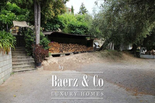 photo 11 2 x Villa for sale 350 m² (ca. 1975) + 125 m² (2006)