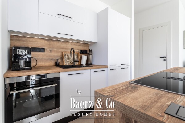 photo 3 Split, Bačvice Hektoroviceva street — Spacious two-bedroom apartment, 110 m²