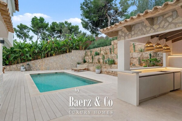 photo 5 Modern family villa in perfect location in Costa d’en Blanes