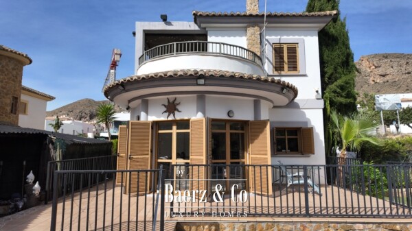 photo 2 Beautiful luxury home in Finestrat