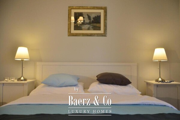 photo 11 Crikvenica, house with 8 apartments and a pool, 500 m from the sea, excellent investment