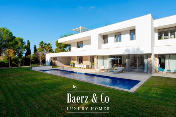 photo 5 Modern, bright villa 5 bedrooms St.Ponsa Mallorca