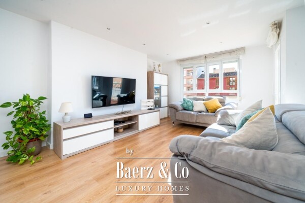 photo 3 Spacious and bright renovated apartment in Avenidas, Palma