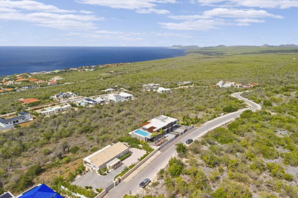 photo 27 Crown West 239