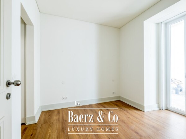 photo 15 2 bedroom apartment with private garden, in Saldanha