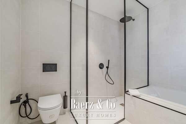 photo 15 Newly built beachfront villa in a residential area.