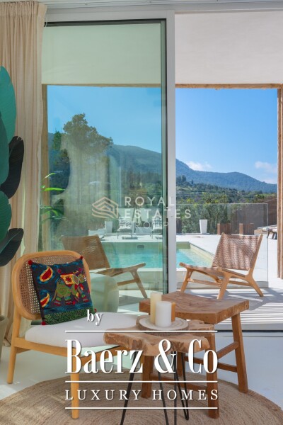 photo 8 Beautiful luxury home in San Jose