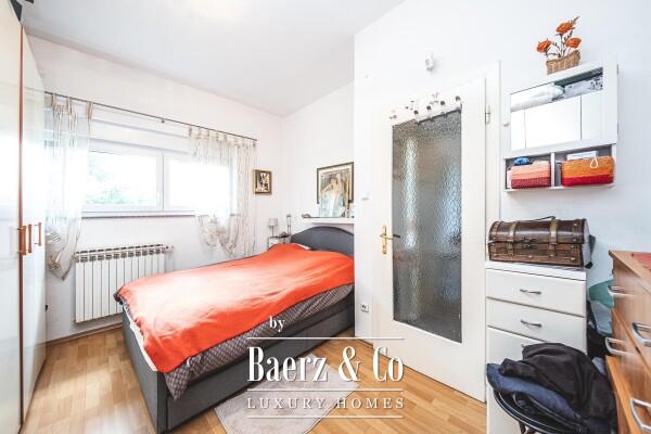 photo 12 Zagreb, Pantovčak, spacious family house 400 m² on a plot of 735 m², beautiful view